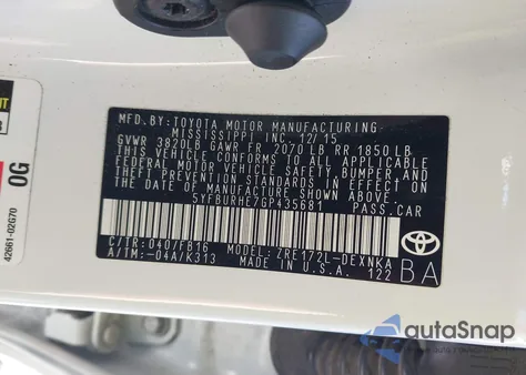 2016 Toyota Corolla Le z USA, uszkodzony, nr VIN 5YFBURHE7GP435681